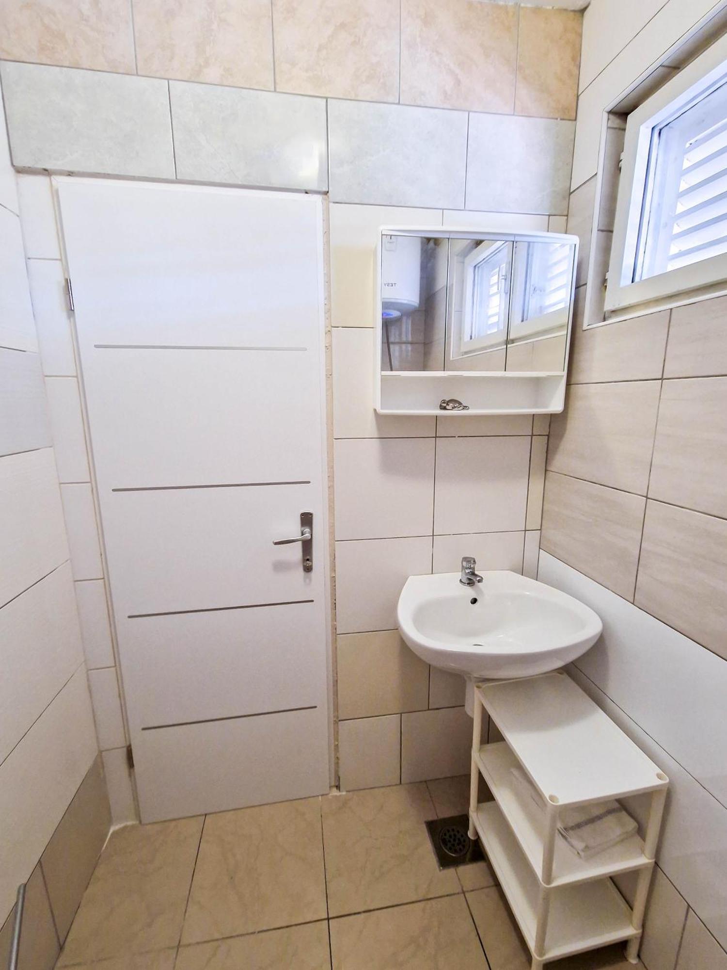 Flip - Flop Apartment Novalja Exterior photo