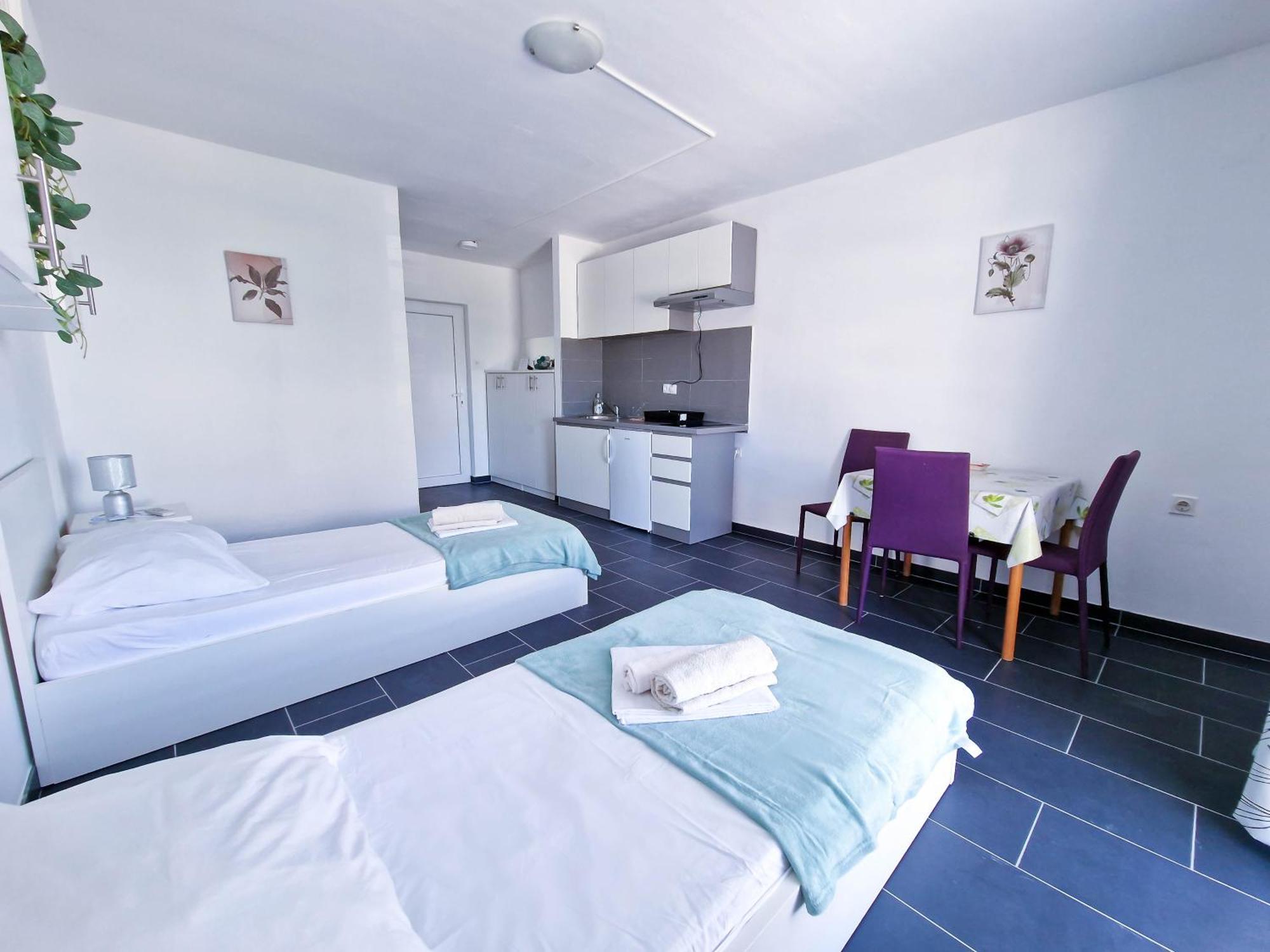 Flip - Flop Apartment Novalja Exterior photo